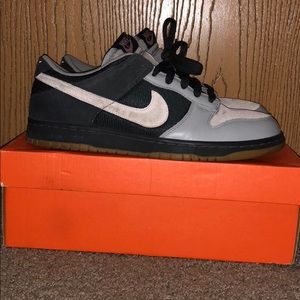 Men’s Nike Low Premium